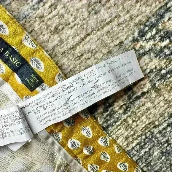 ZARA | Women’s Basic Mustard Yellow Feather Print Ankle Pant | Size Medium - Picture 10 of 10